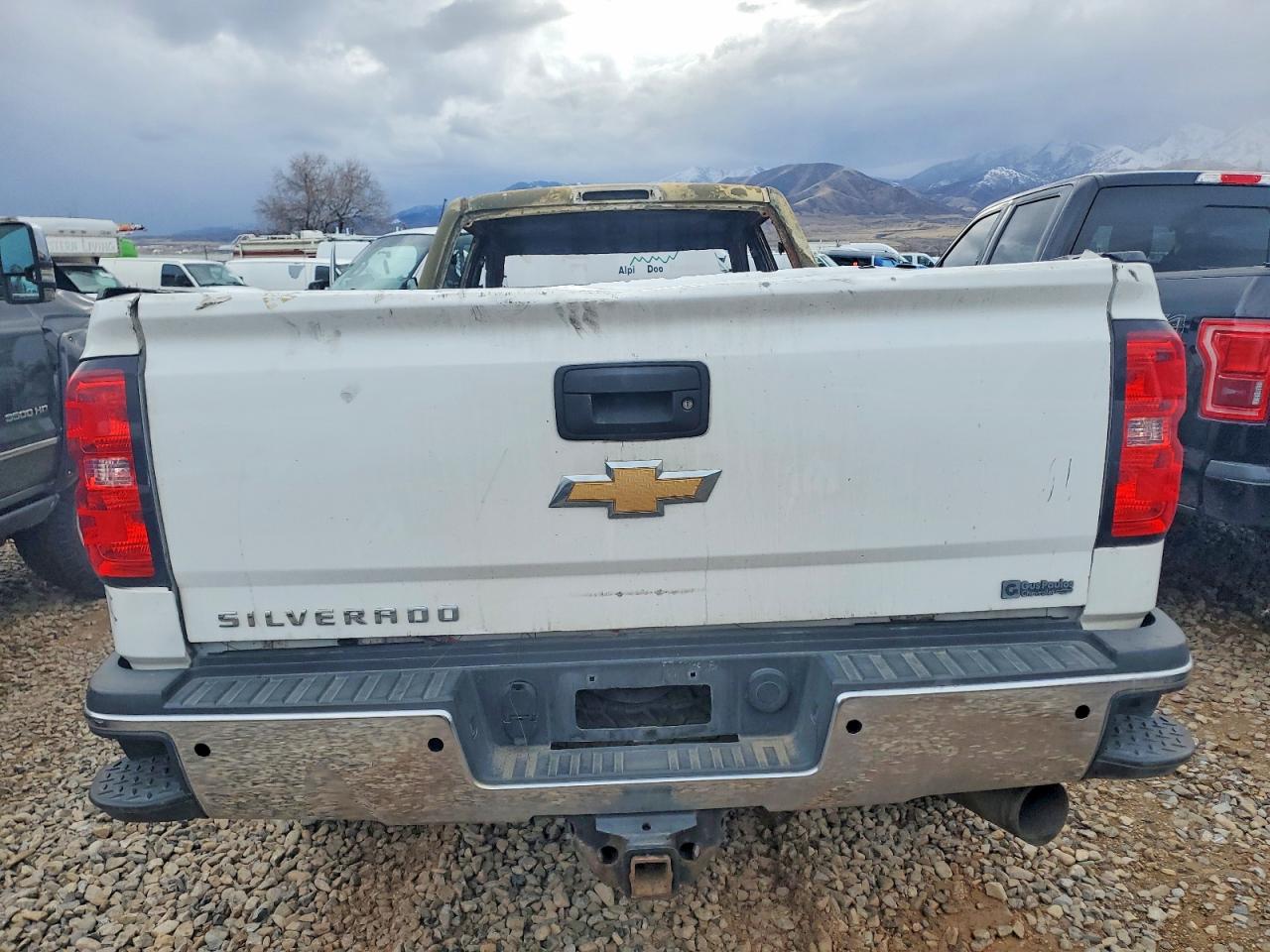 2019 CHEVROLET SILVERADO K3500 photo 6