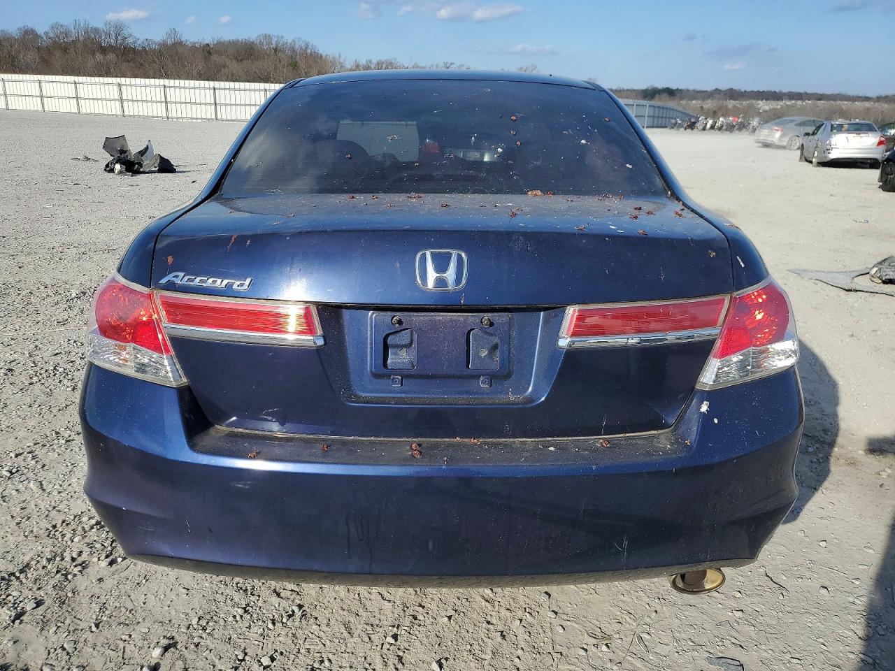2011 HONDA ACCORD LXP photo 6