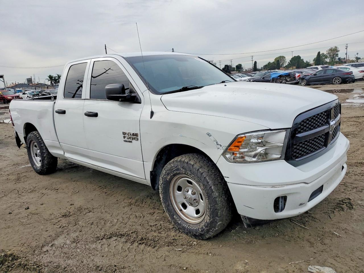 2019 RAM 1500 CLASSIC TRADESMAN photo 4