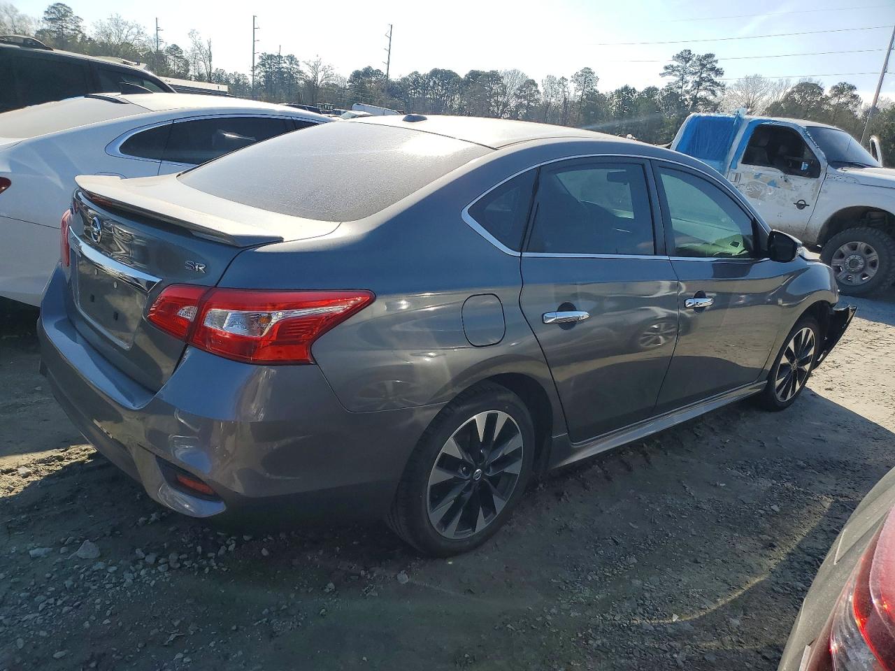 2019 NISSAN SENTRA S photo 3