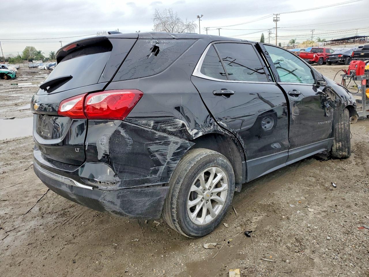 2018 CHEVROLET EQUINOX LT photo 3