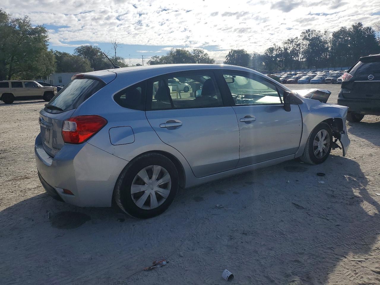 2014 SUBARU IMPREZA photo 3