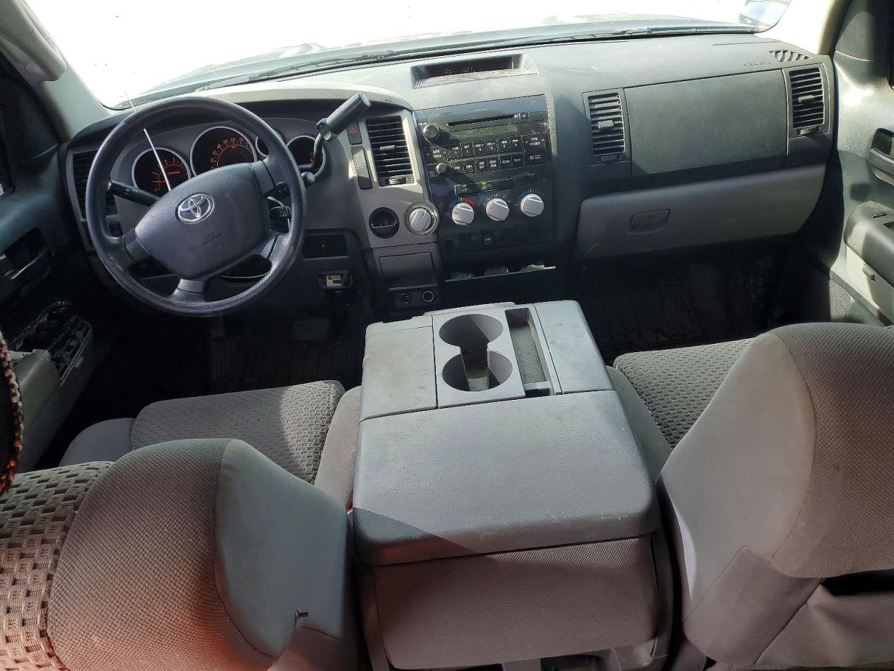 2010 TOYOTA TUNDRA DOUBLE CAB SR5 photo 8