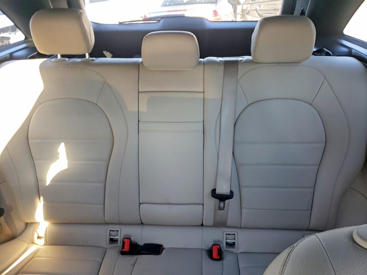 2018 MERCEDES-BENZ GLC 300 photo 10