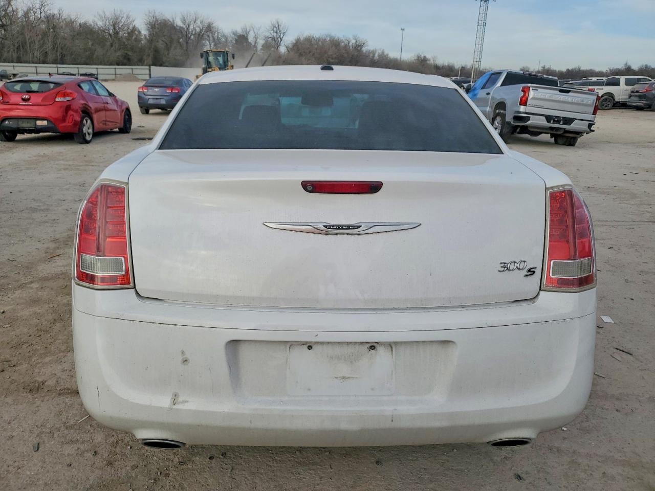 2014 CHRYSLER 300 S photo 6