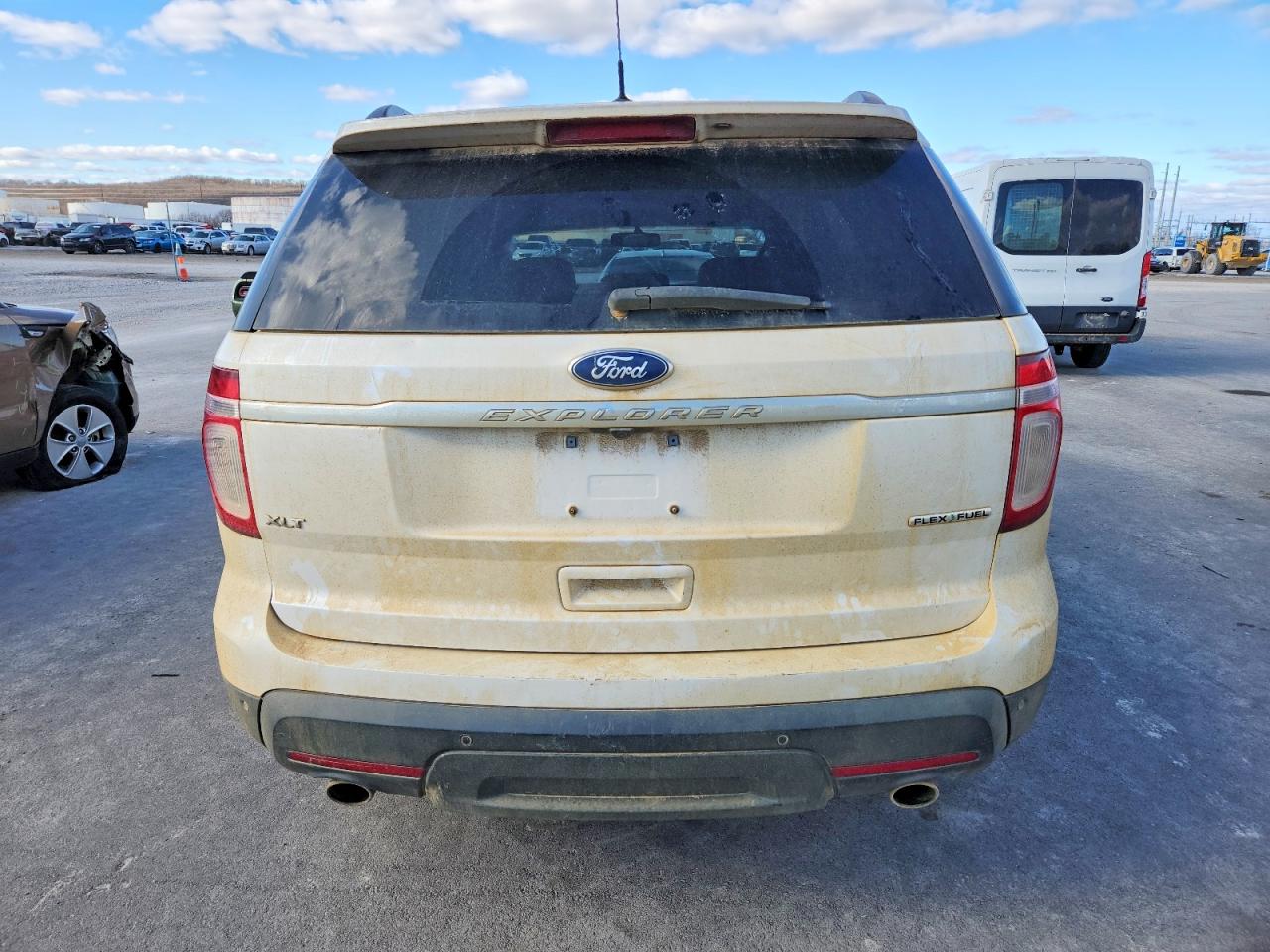 2015 FORD EXPLORER XLT photo 6