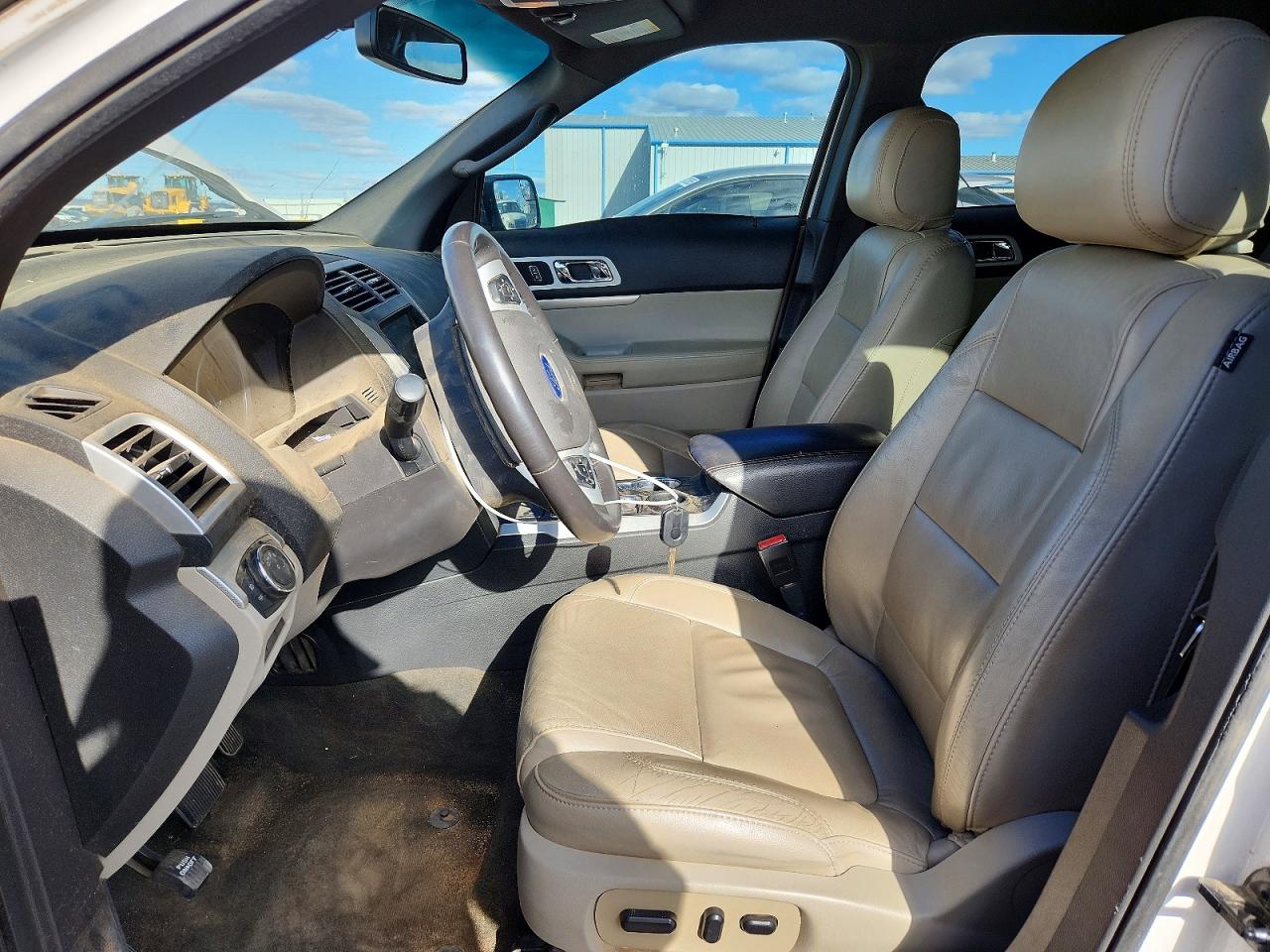 2015 FORD EXPLORER XLT photo 7