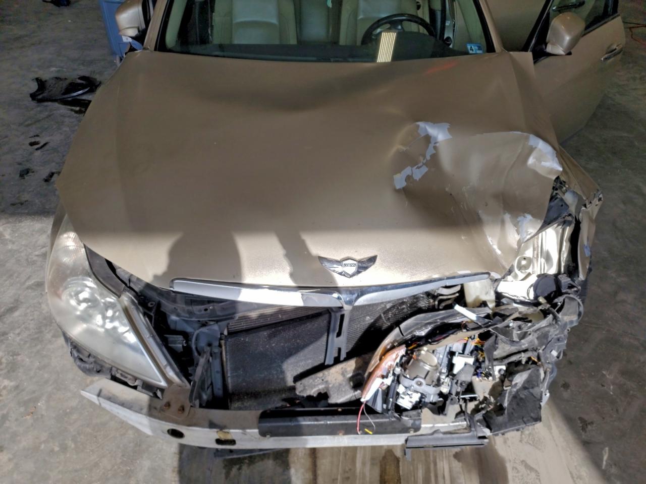 2009 HYUNDAI GENESIS 4.6L photo 11