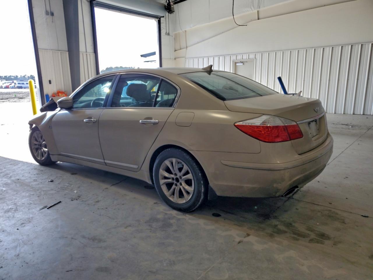 2009 HYUNDAI GENESIS 4.6L photo 2