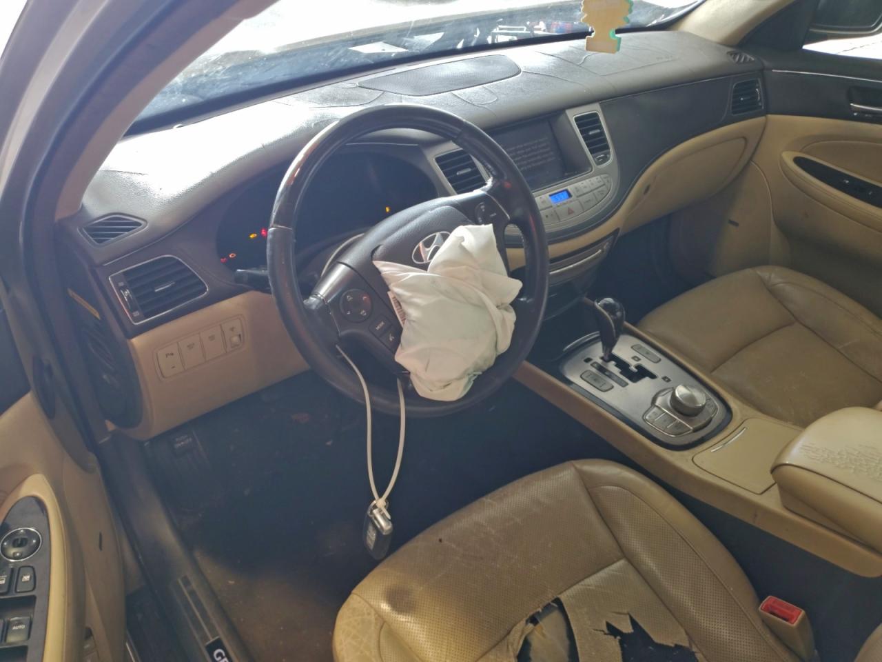 2009 HYUNDAI GENESIS 4.6L photo 8