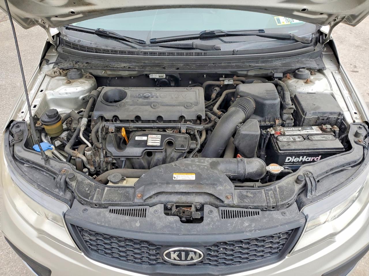 2010 KIA FORTE EX photo 11