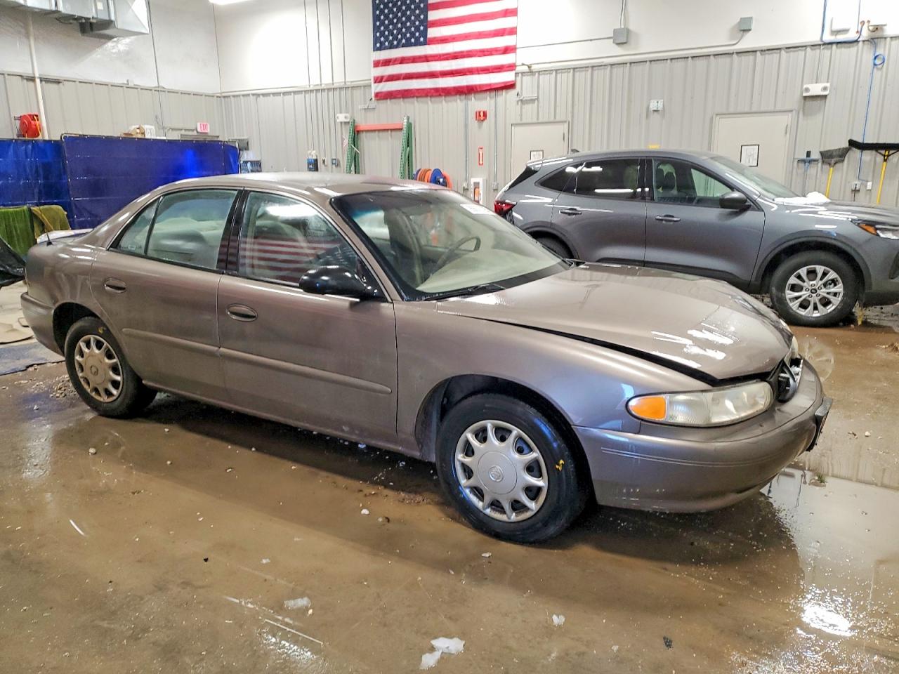2004 BUICK CENTURY CUSTOM photo 10