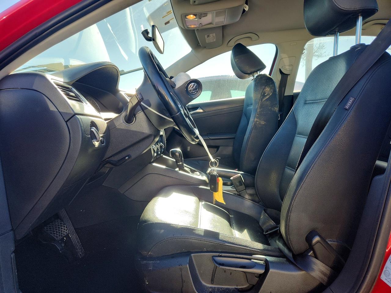 2012 VOLKSWAGEN JETTA SE photo 7