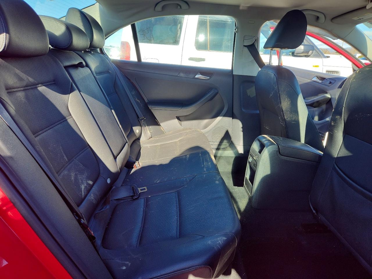 2012 VOLKSWAGEN JETTA SE photo 10