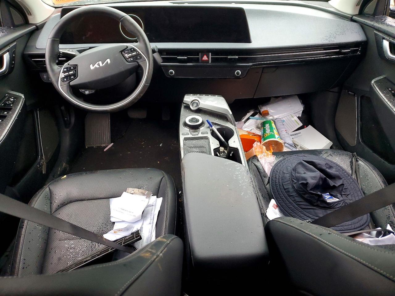 2024 KIA EV6 WIND photo 8