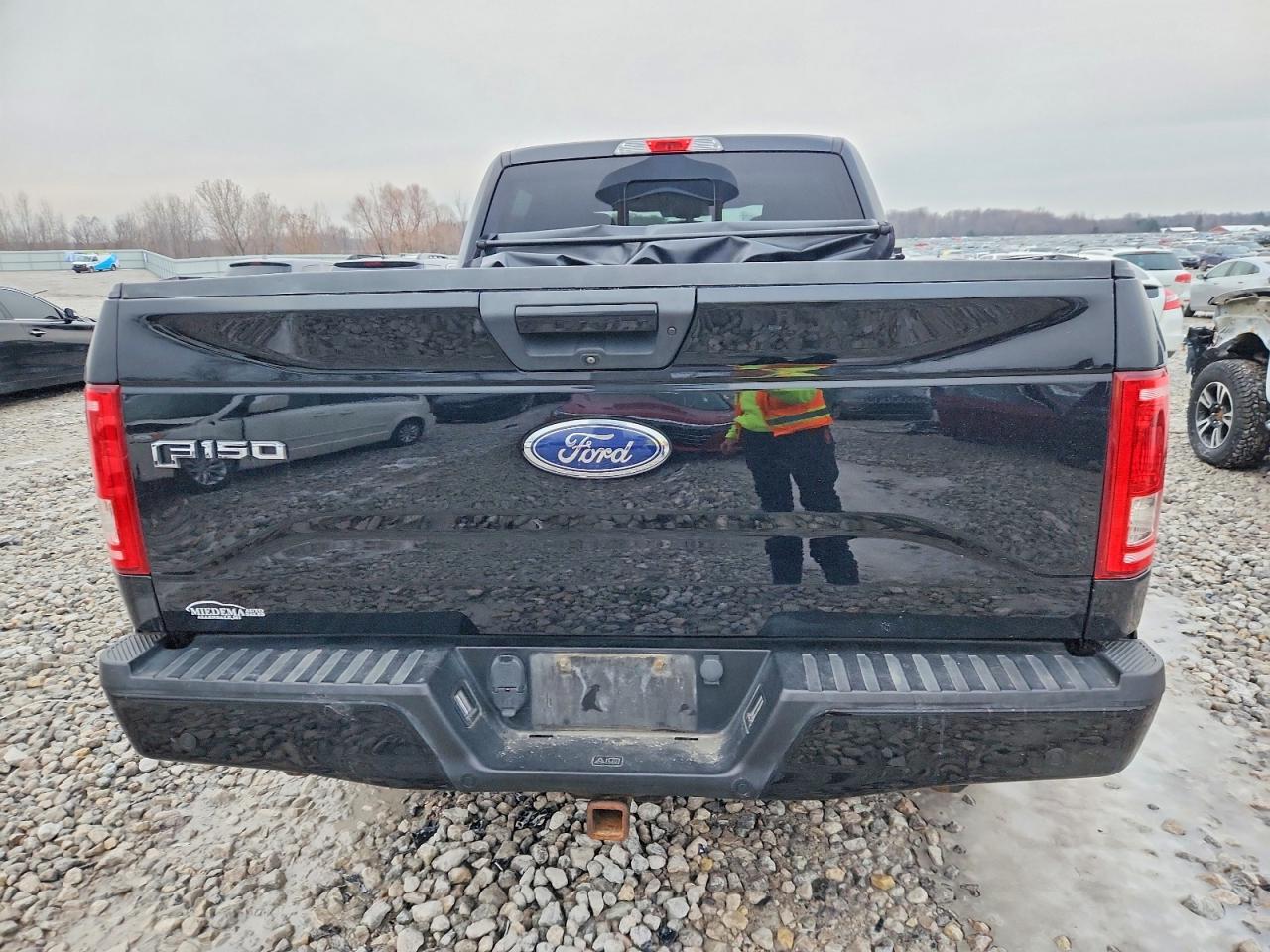 2017 FORD F150 SUPERCREW photo 6