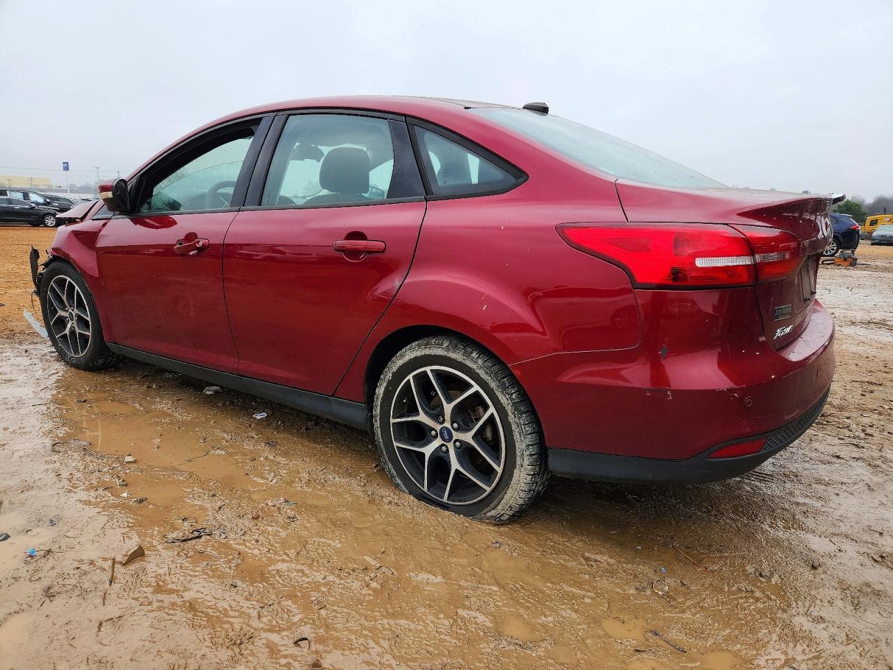 2017 FORD FOCUS SEL photo 3