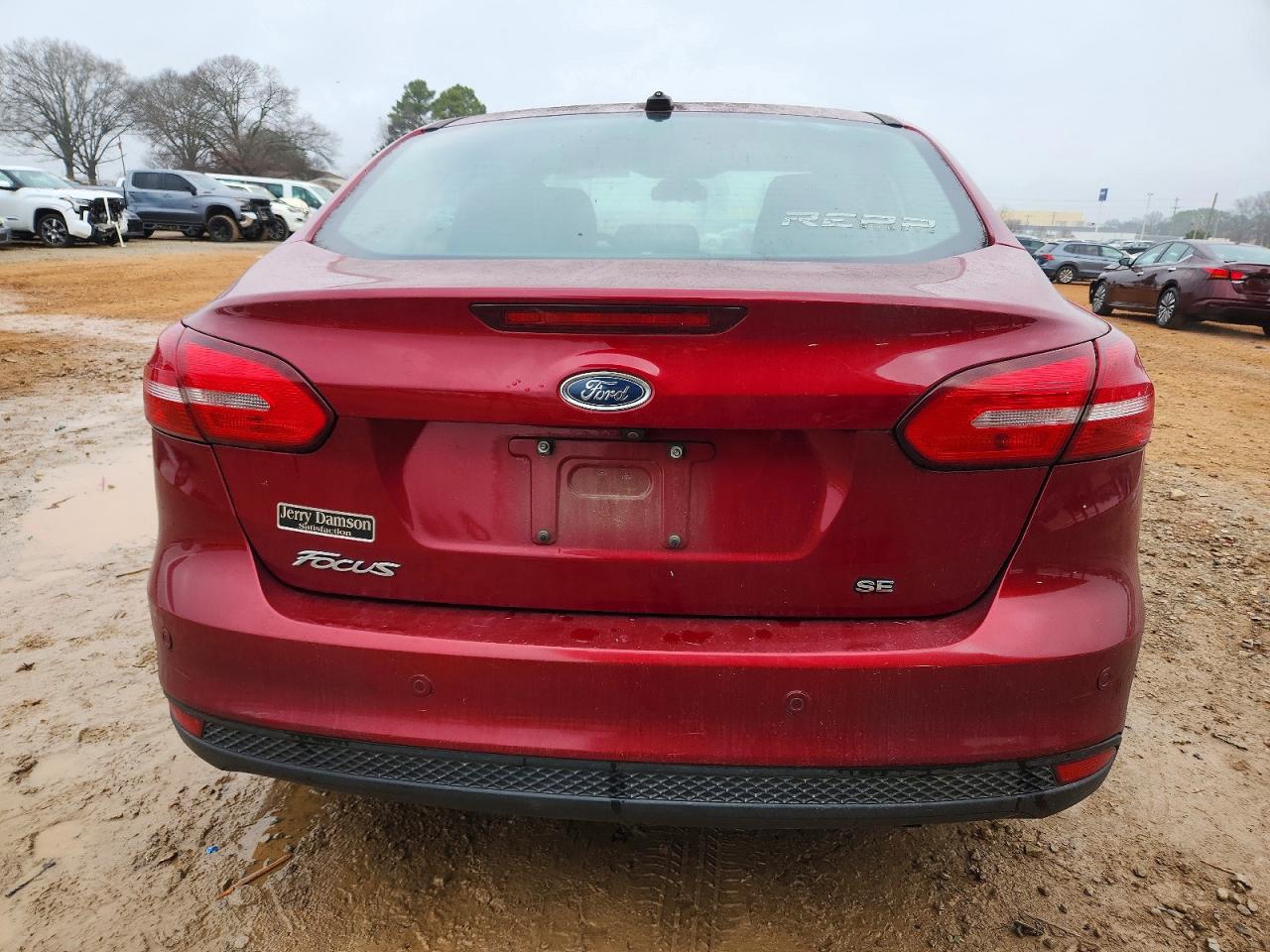 2017 FORD FOCUS SEL photo 11