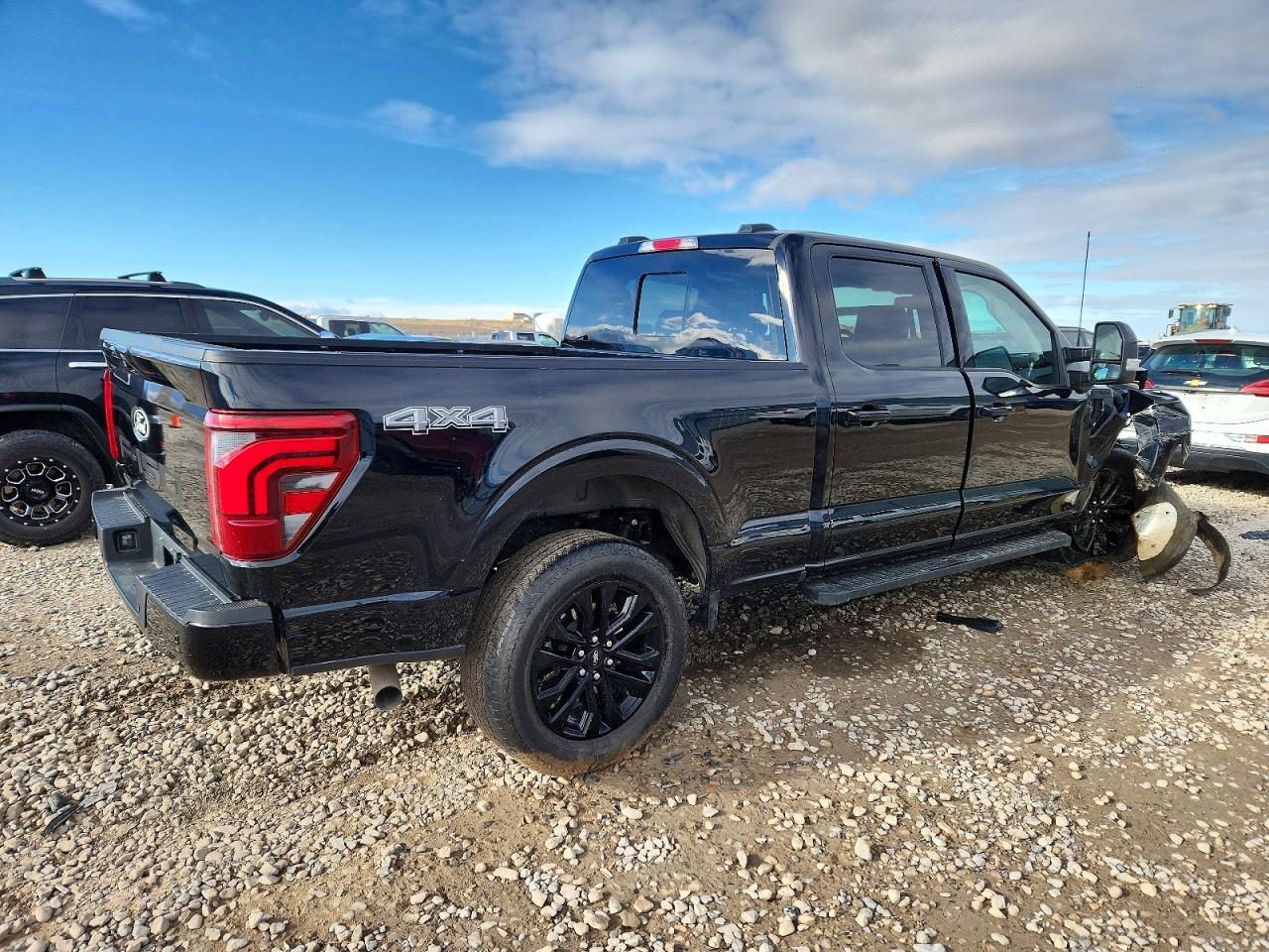 2024 FORD F150 LARIAT photo 3