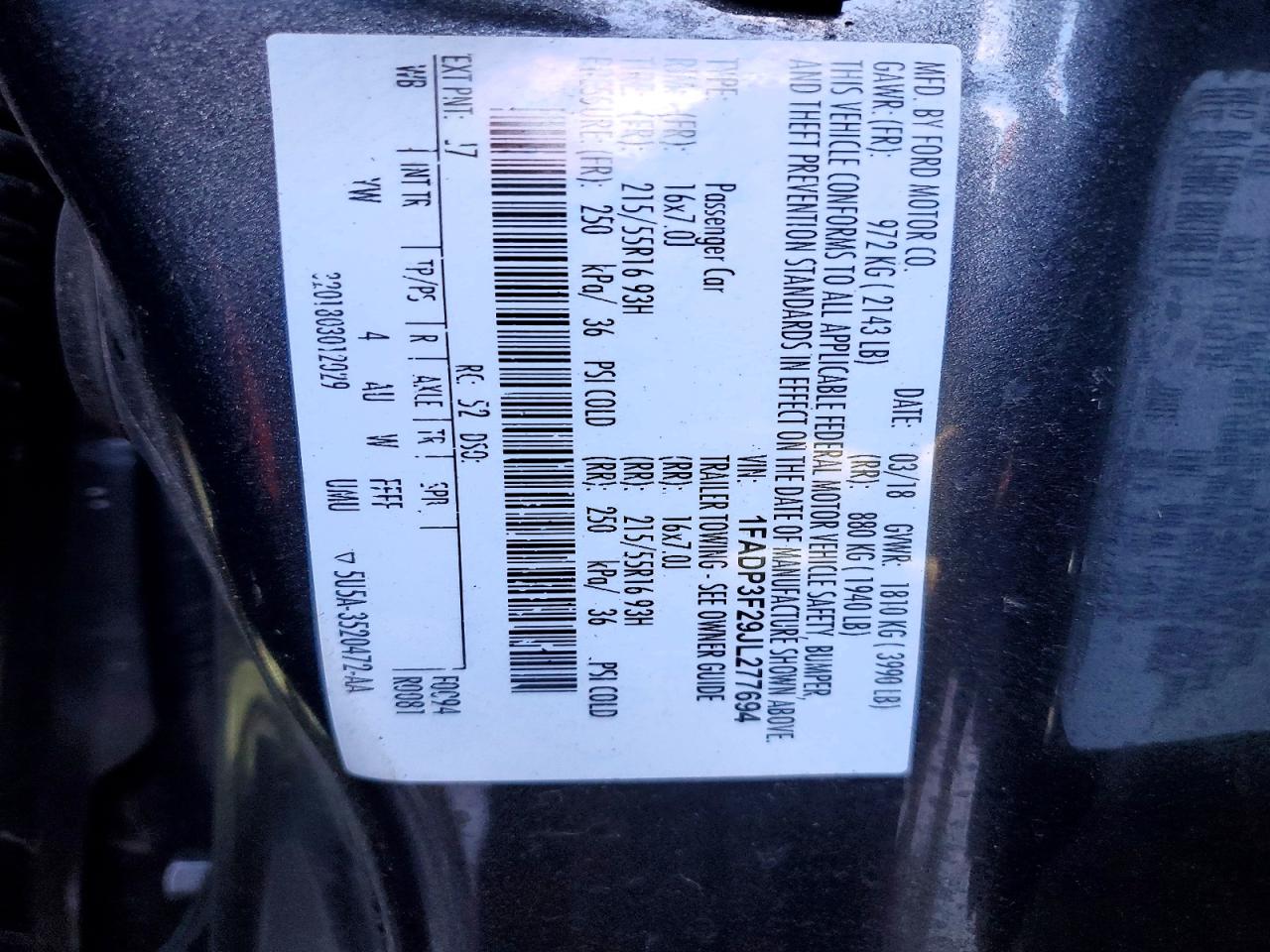 2018 FORD FOCUS SE photo 12
