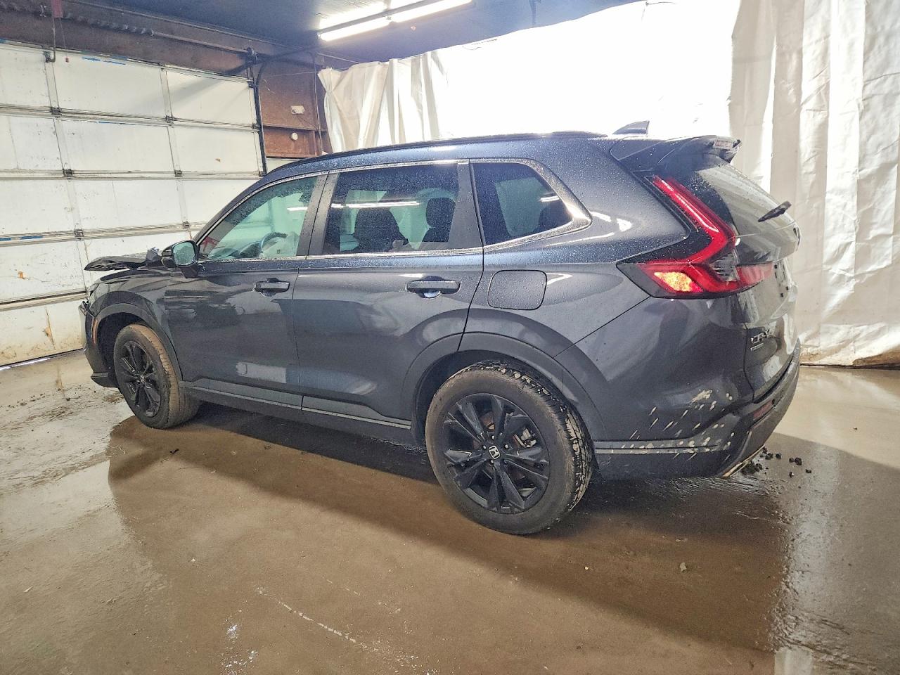 2025 HONDA CR-V SPORT TOURING photo 2