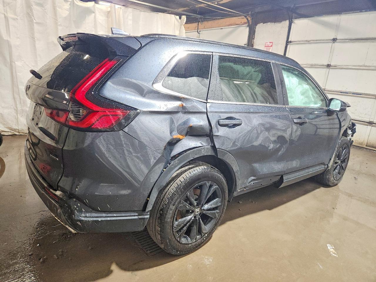 2025 HONDA CR-V SPORT TOURING photo 3
