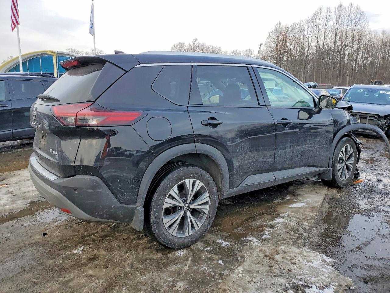2021 NISSAN ROGUE SV photo 5