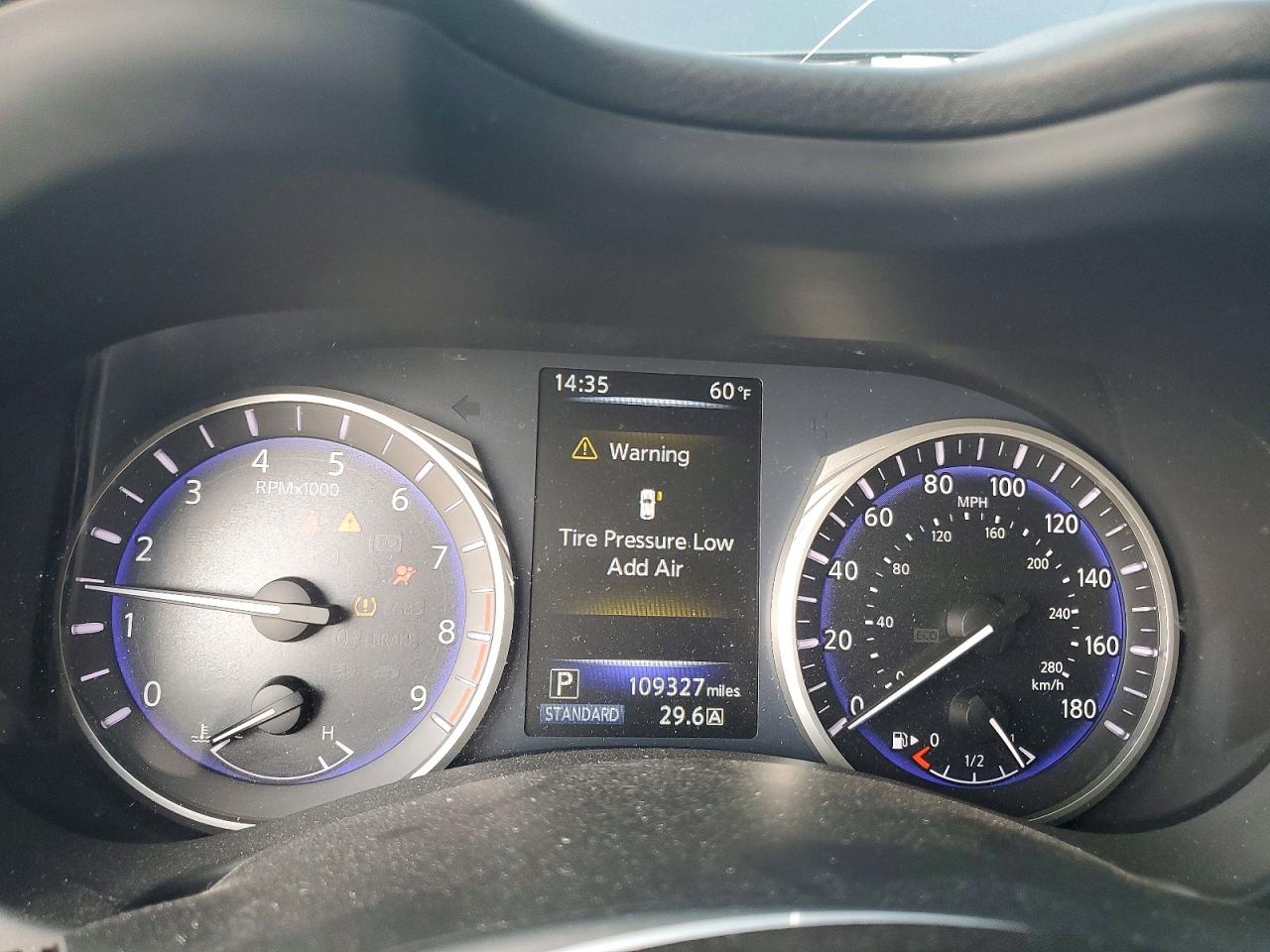 2015 INFINITI Q50 BASE photo 9