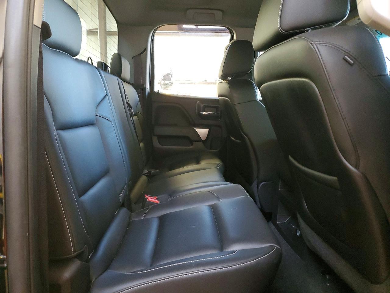 2015 CHEVROLET SILVERADO K1500 LT photo 10