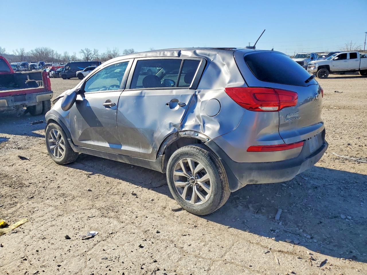 2016 KIA SPORTAGE LX photo 2