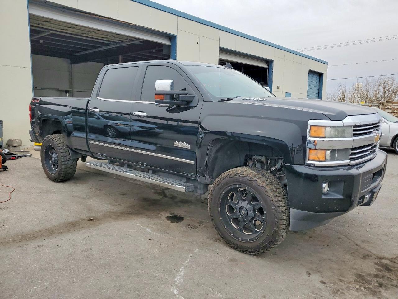 2015 CHEVROLET SILVERADO K2500 HIGH COUNTRY photo 4
