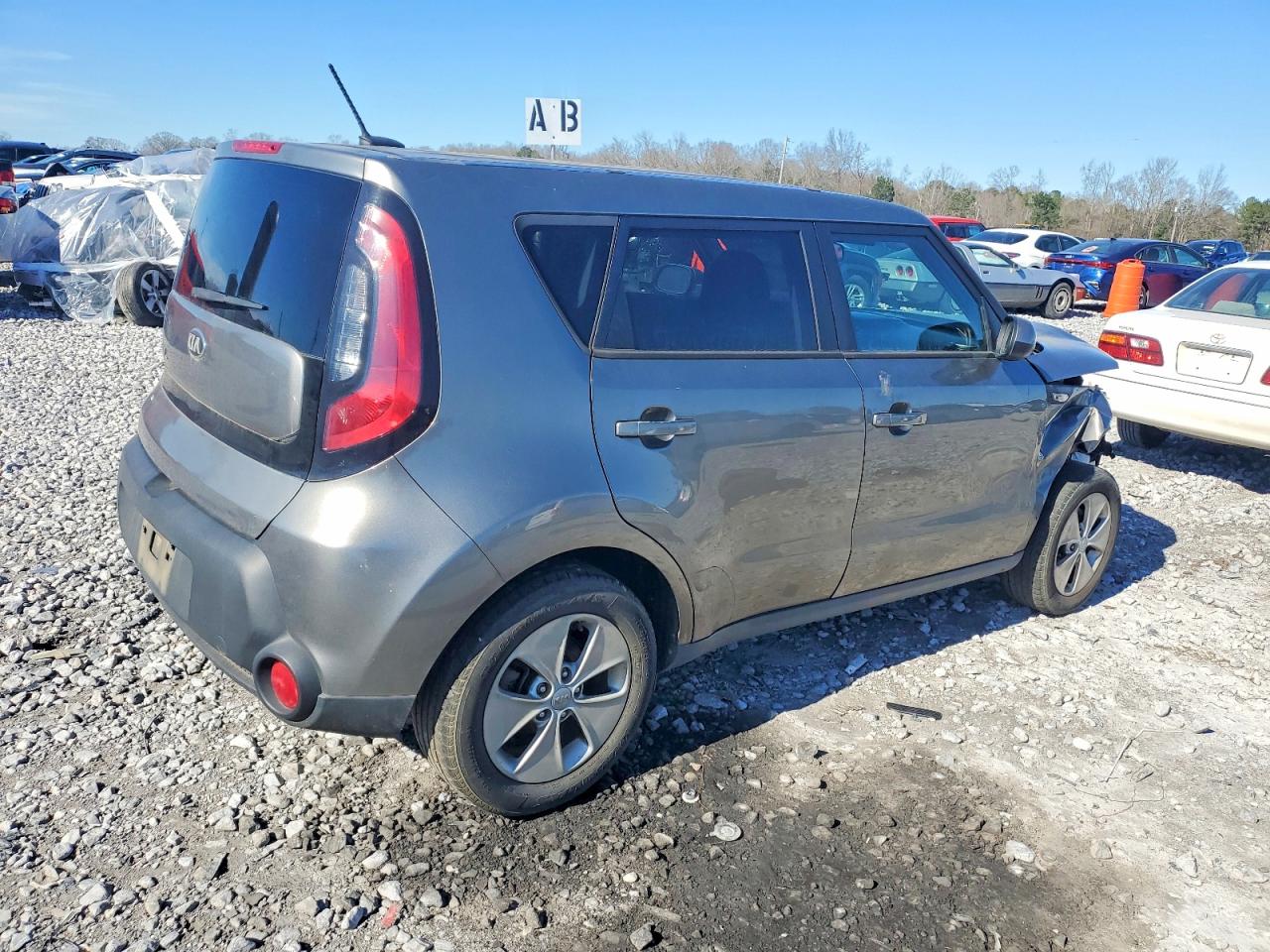 2014 KIA SOUL photo 3