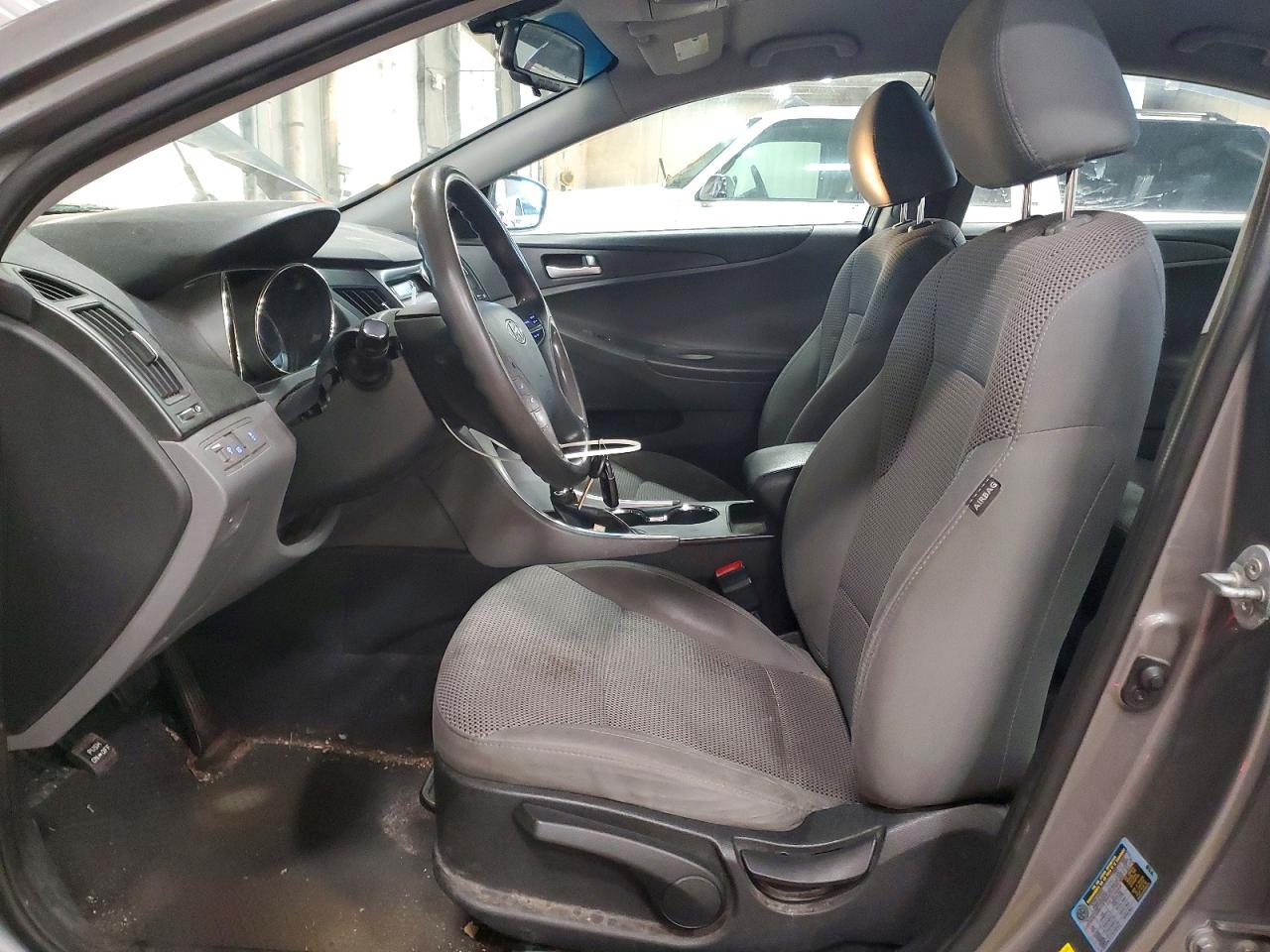 2013 HYUNDAI SONATA GLS photo 7