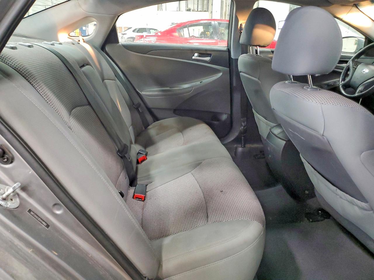 2013 HYUNDAI SONATA GLS photo 10