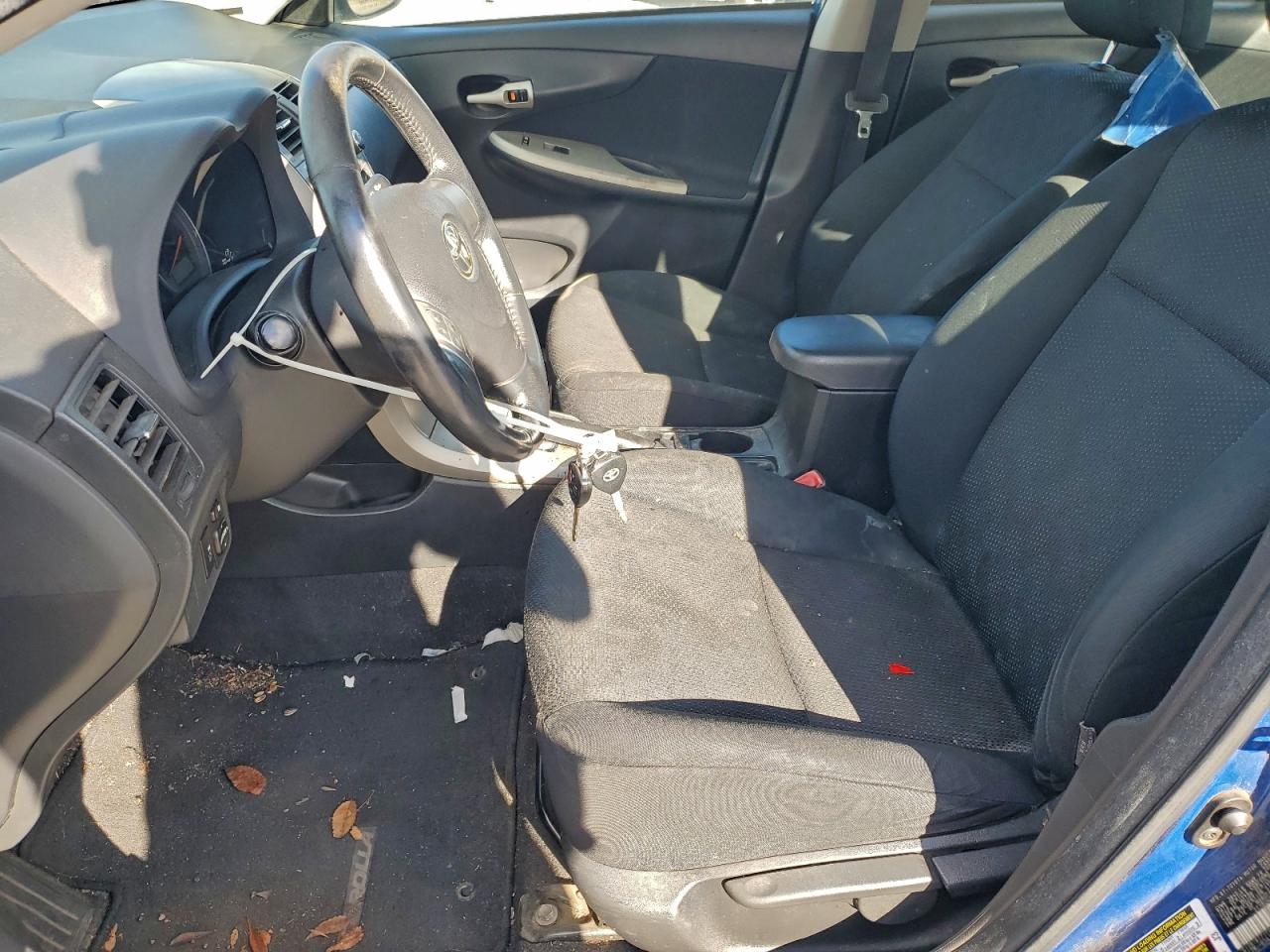 2010 TOYOTA COROLLA BASE photo 13