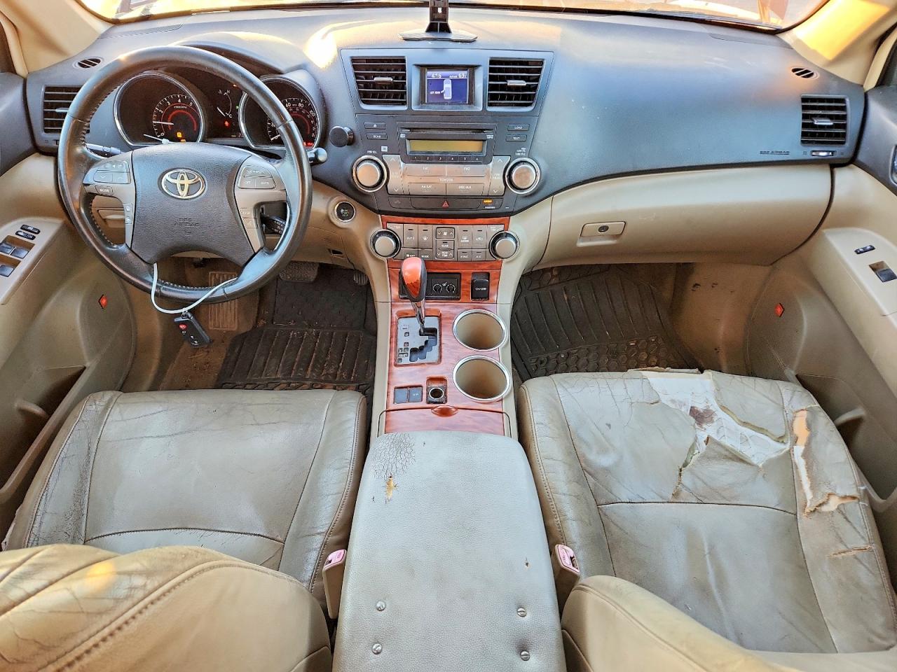 2008 TOYOTA HIGHLANDER LIMITED photo 8