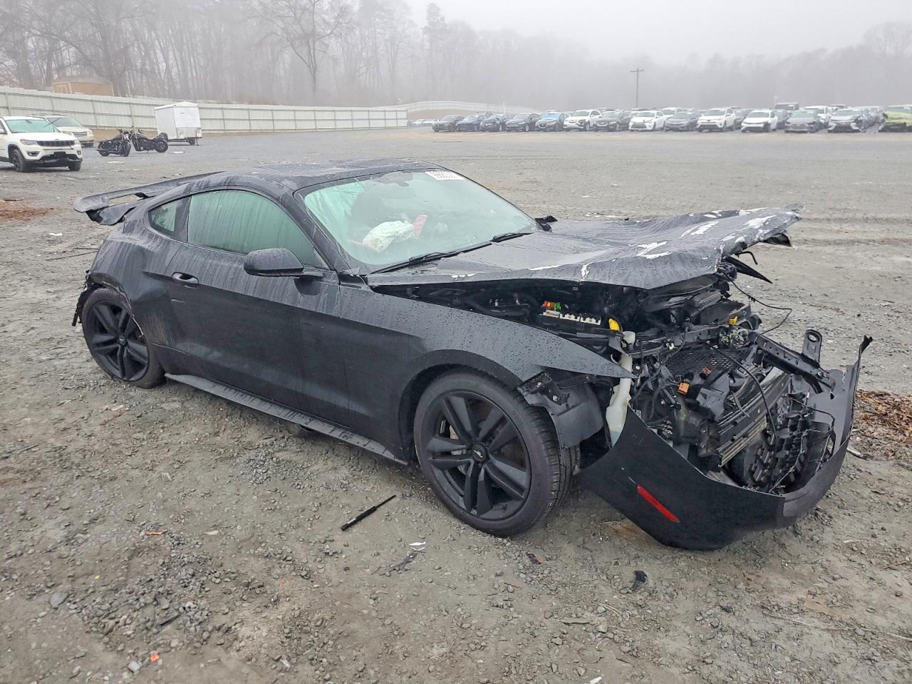 2016 FORD MUSTANG photo 4