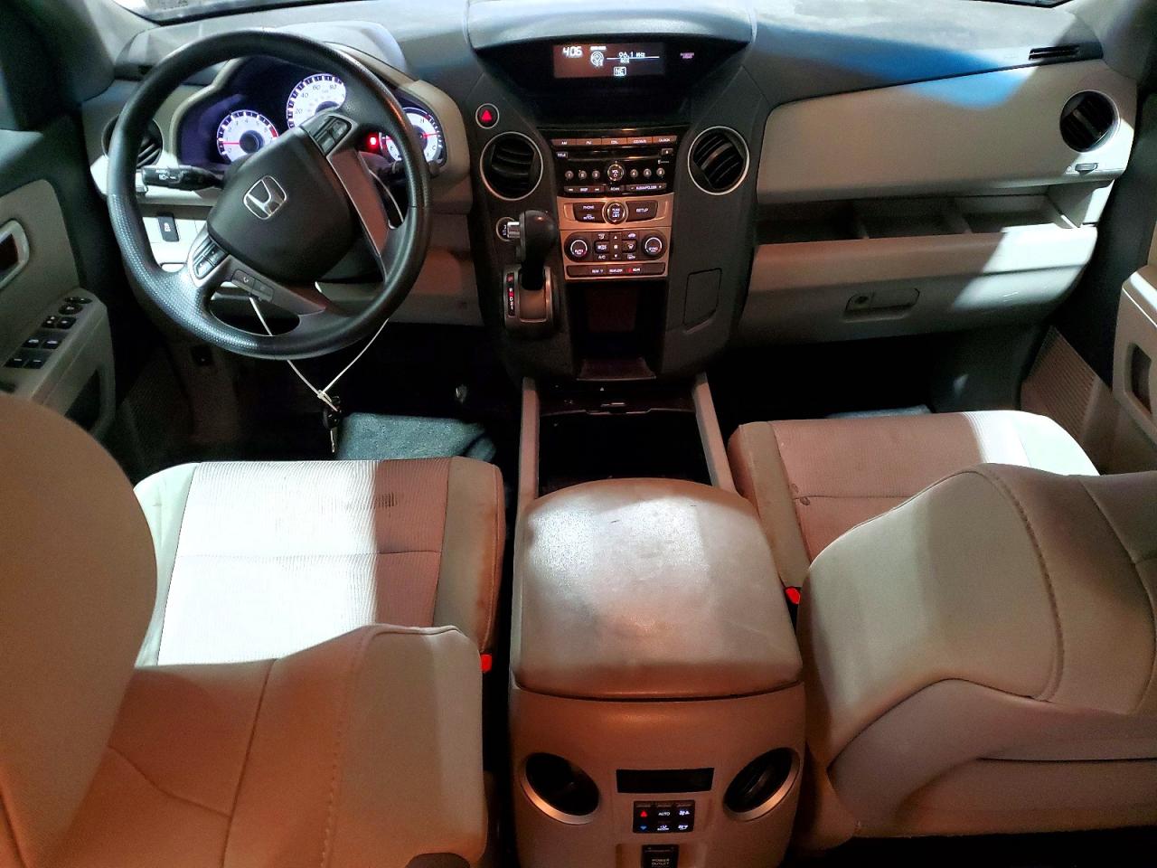 2012 HONDA PILOT EX photo 8
