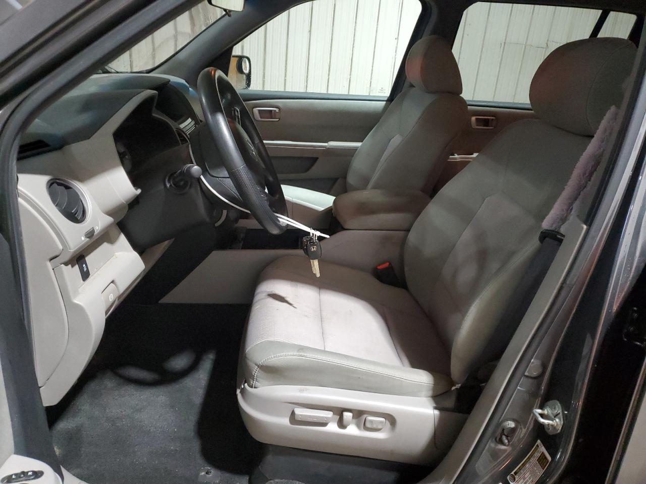 2012 HONDA PILOT EX photo 7