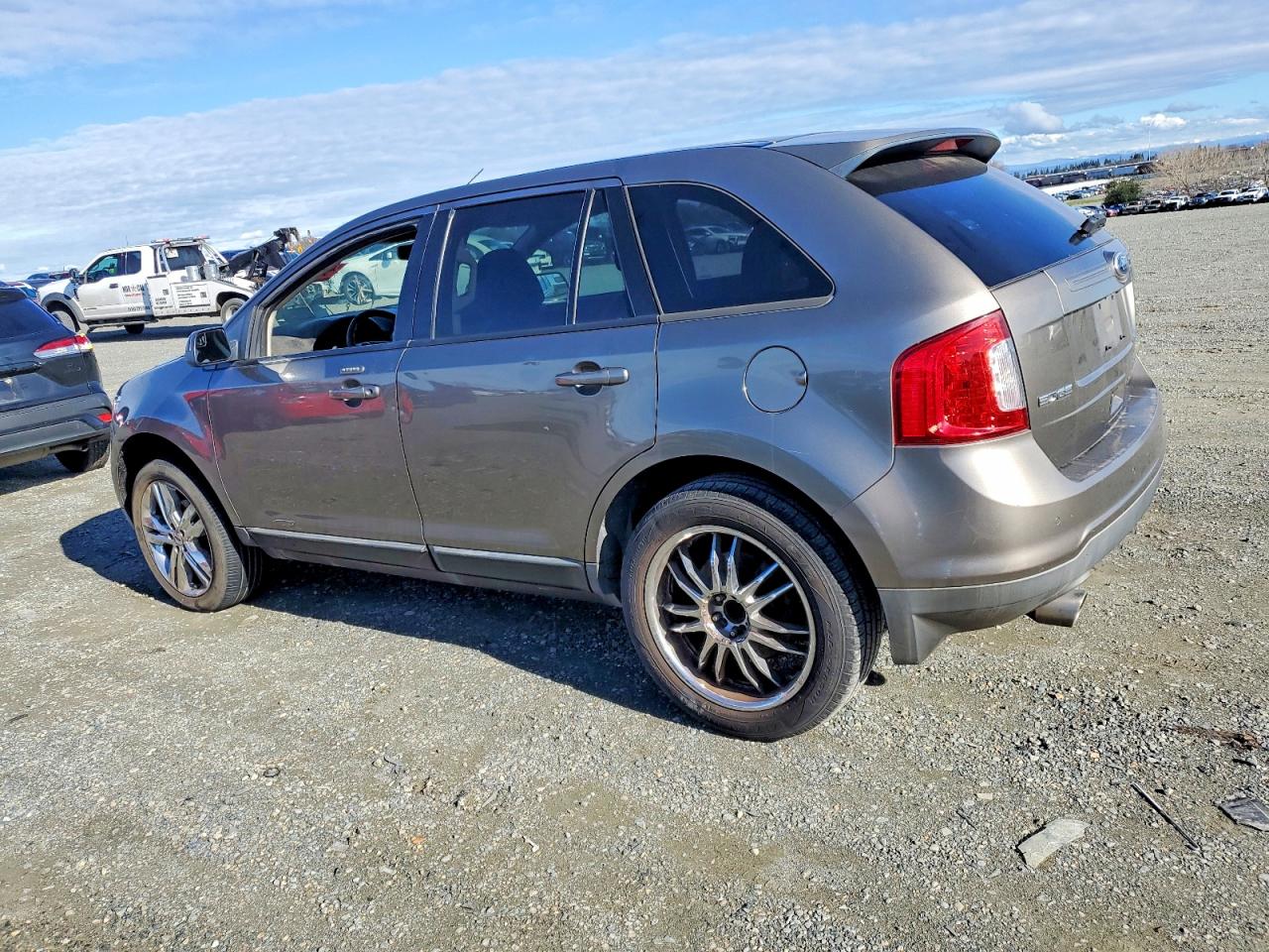 2013 FORD EDGE SEL photo 2