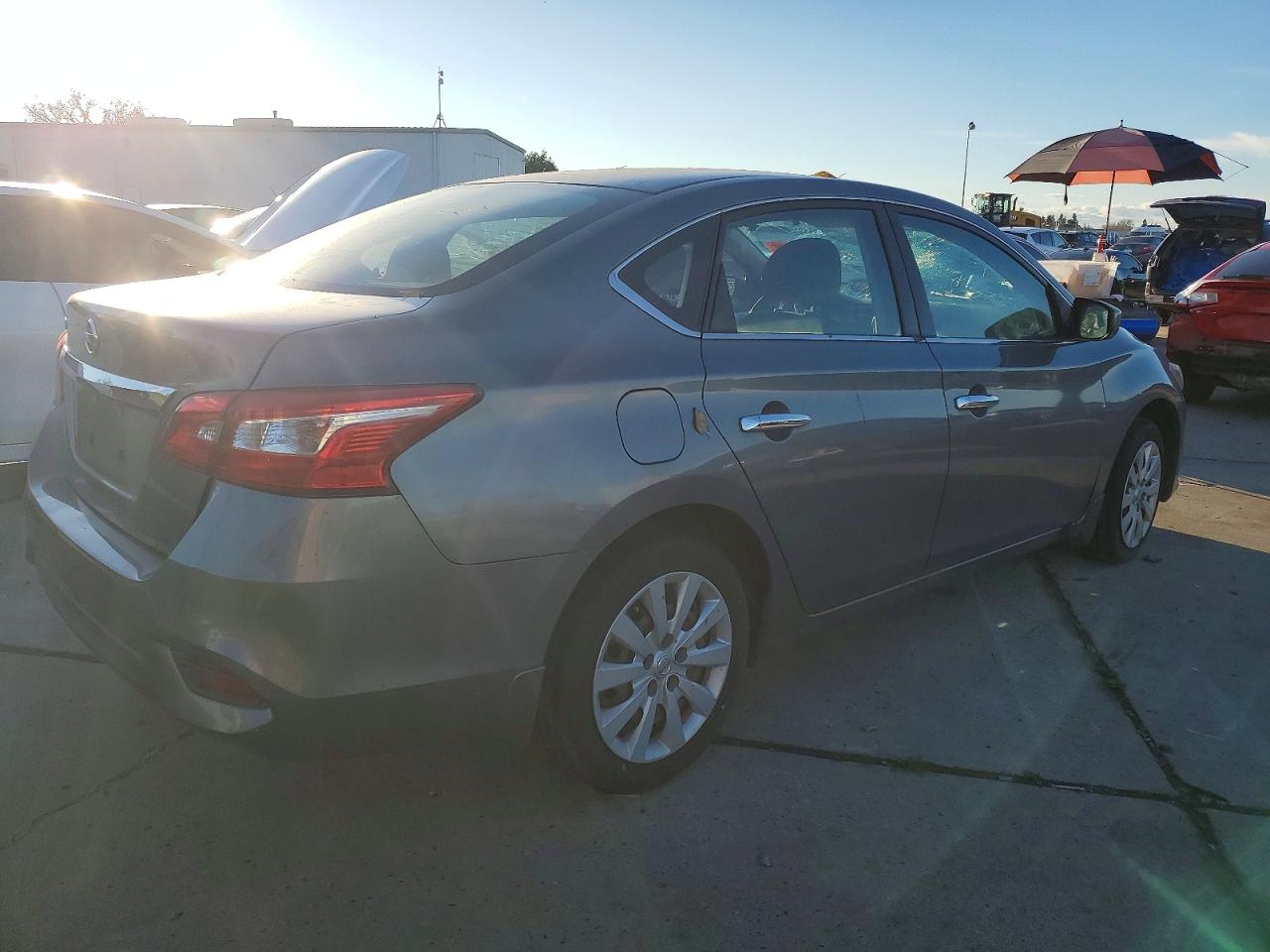 2017 NISSAN SENTRA S photo 3