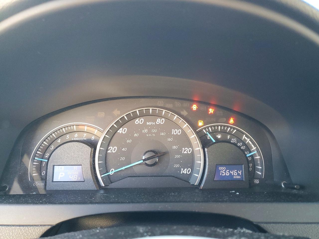 2014 TOYOTA CAMRY L photo 9