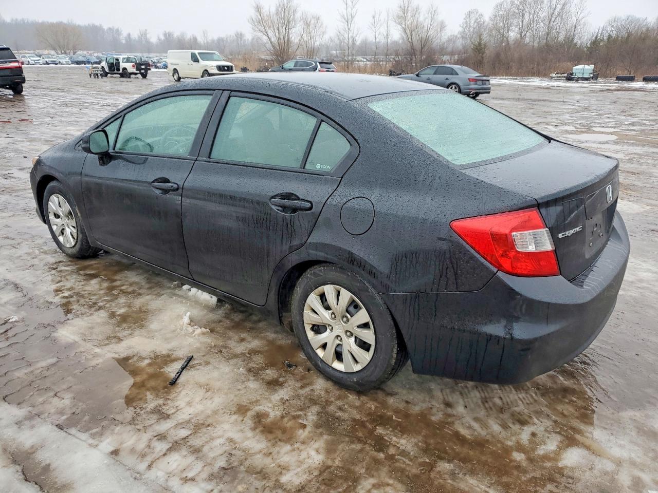 2012 HONDA CIVIC LX photo 2