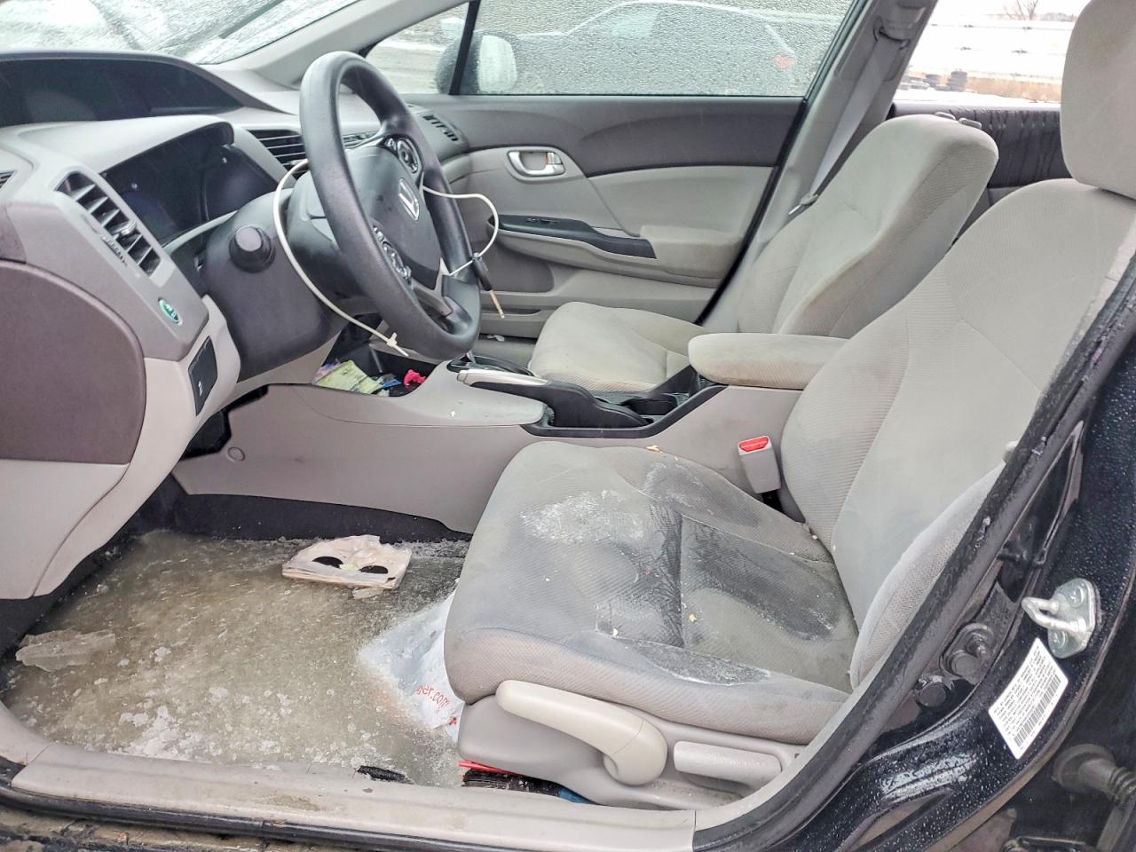 2012 HONDA CIVIC LX photo 7