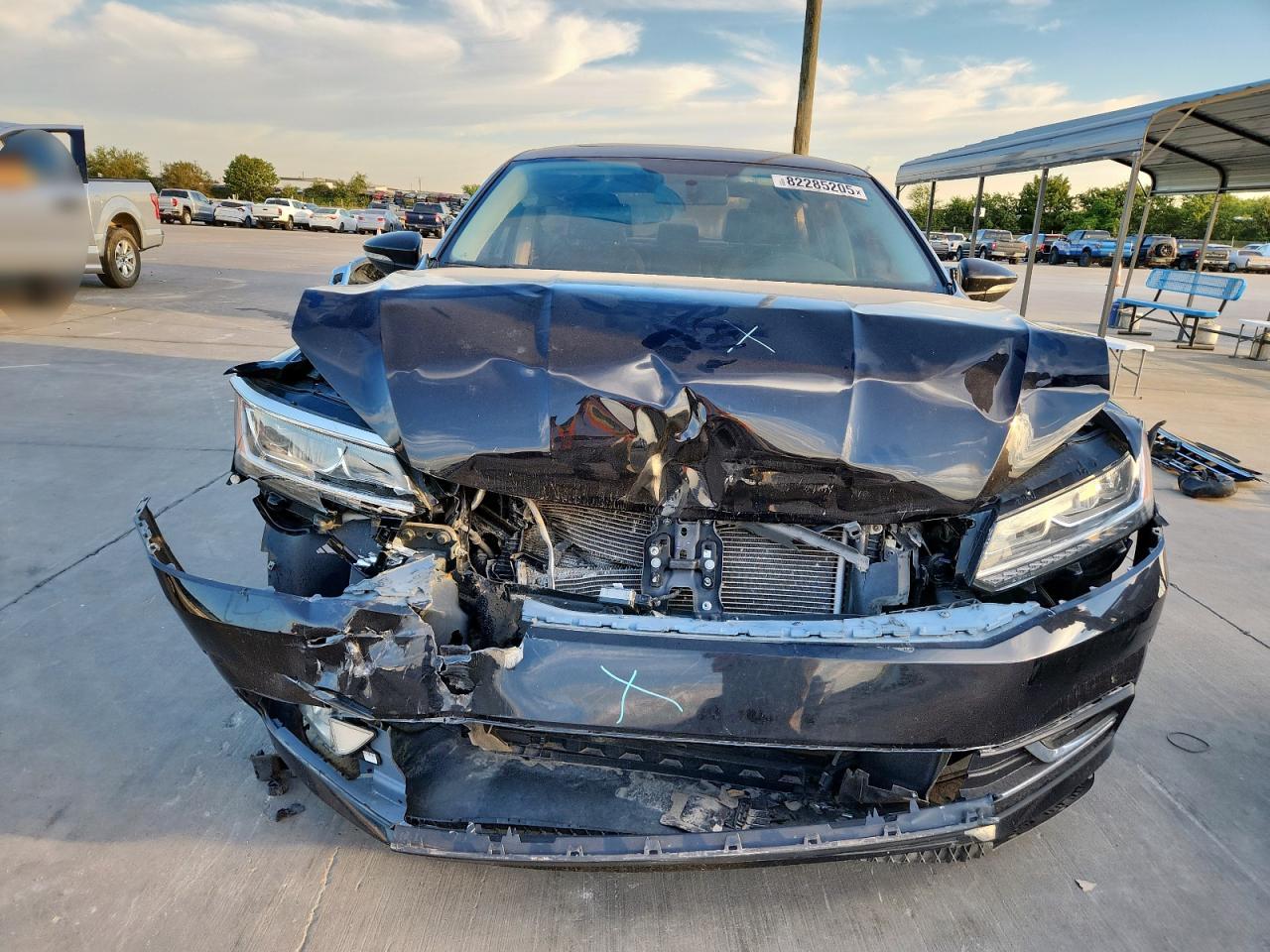 2017 VOLKSWAGEN PASSAT SE photo 5