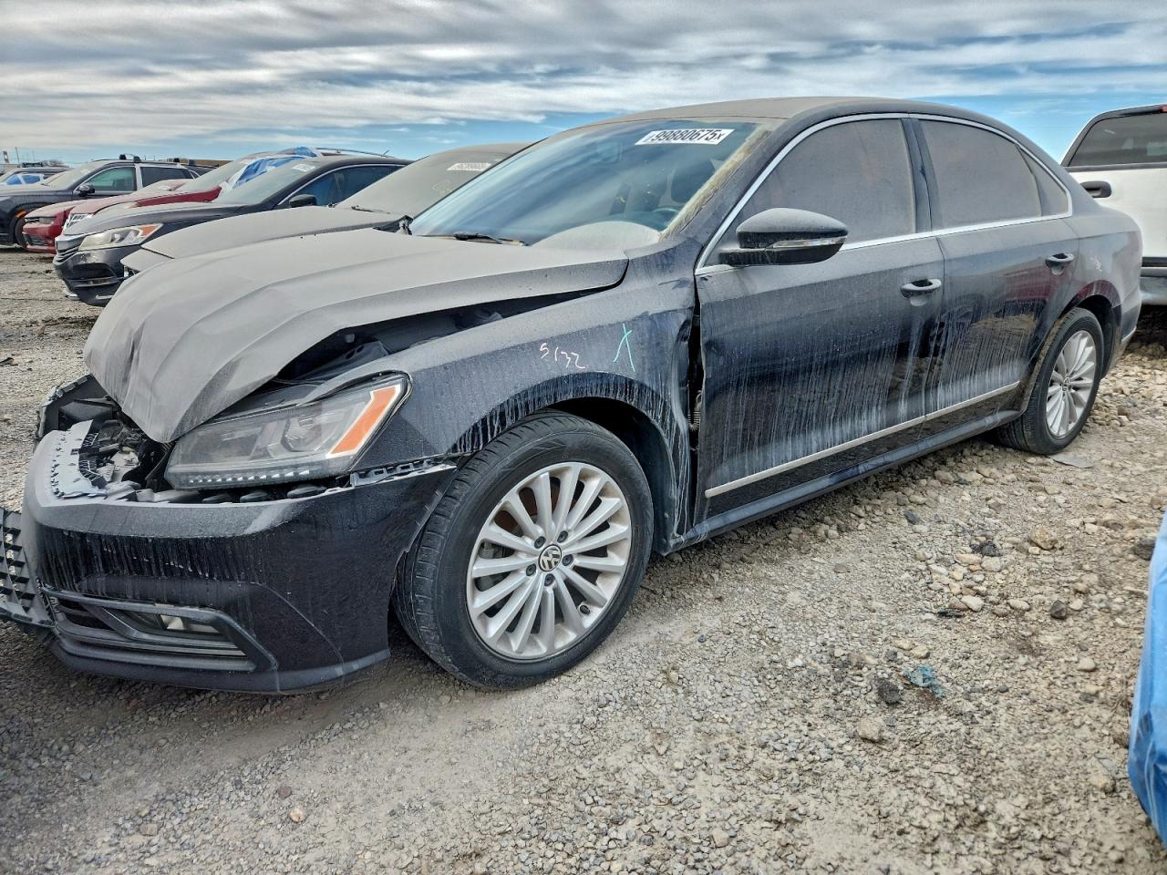 2017 VOLKSWAGEN PASSAT