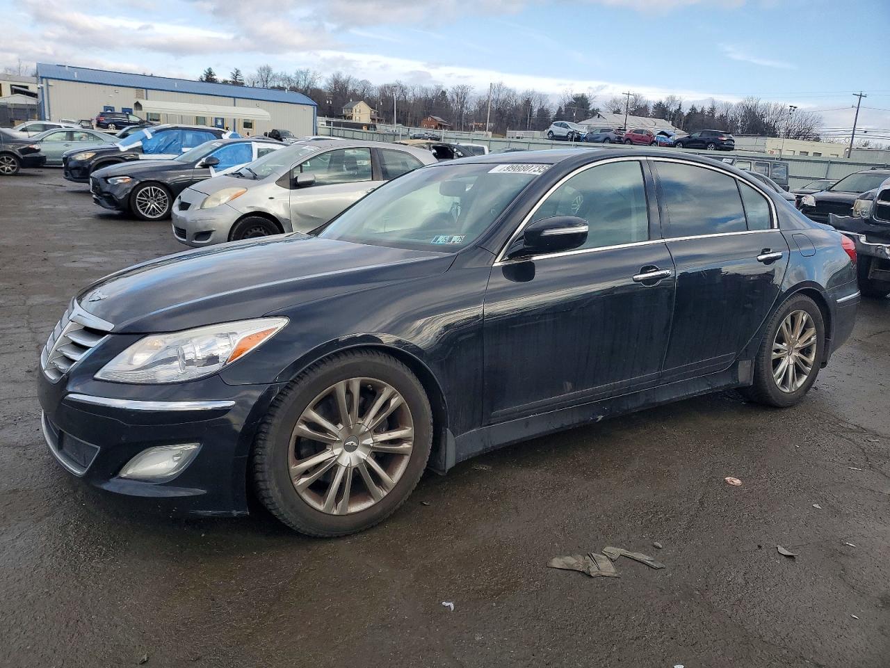 2012 HYUNDAI GENESIS