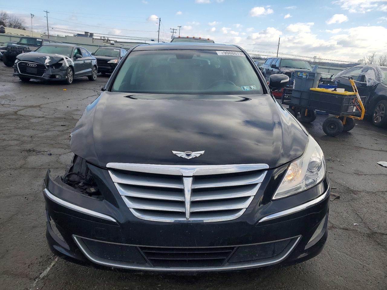 2012 HYUNDAI GENESIS 3.8L photo 5