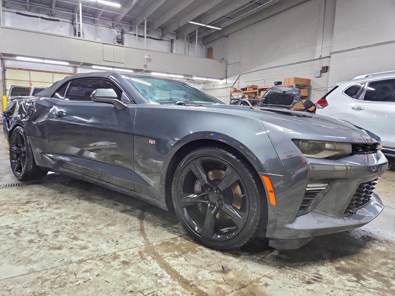 2017 CHEVROLET CAMARO SS photo 4