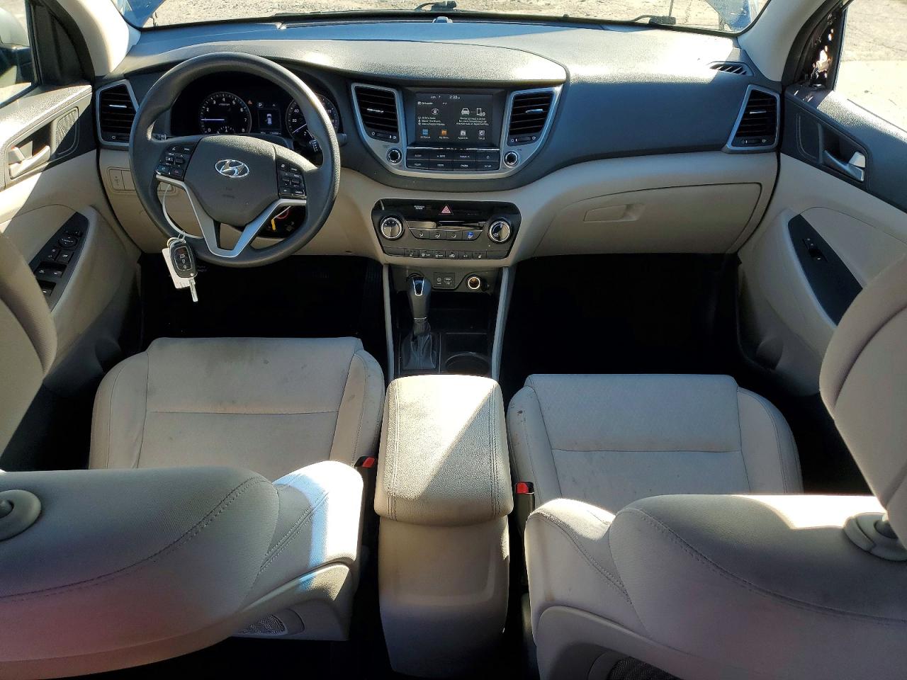 2018 HYUNDAI TUCSON SEL photo 8